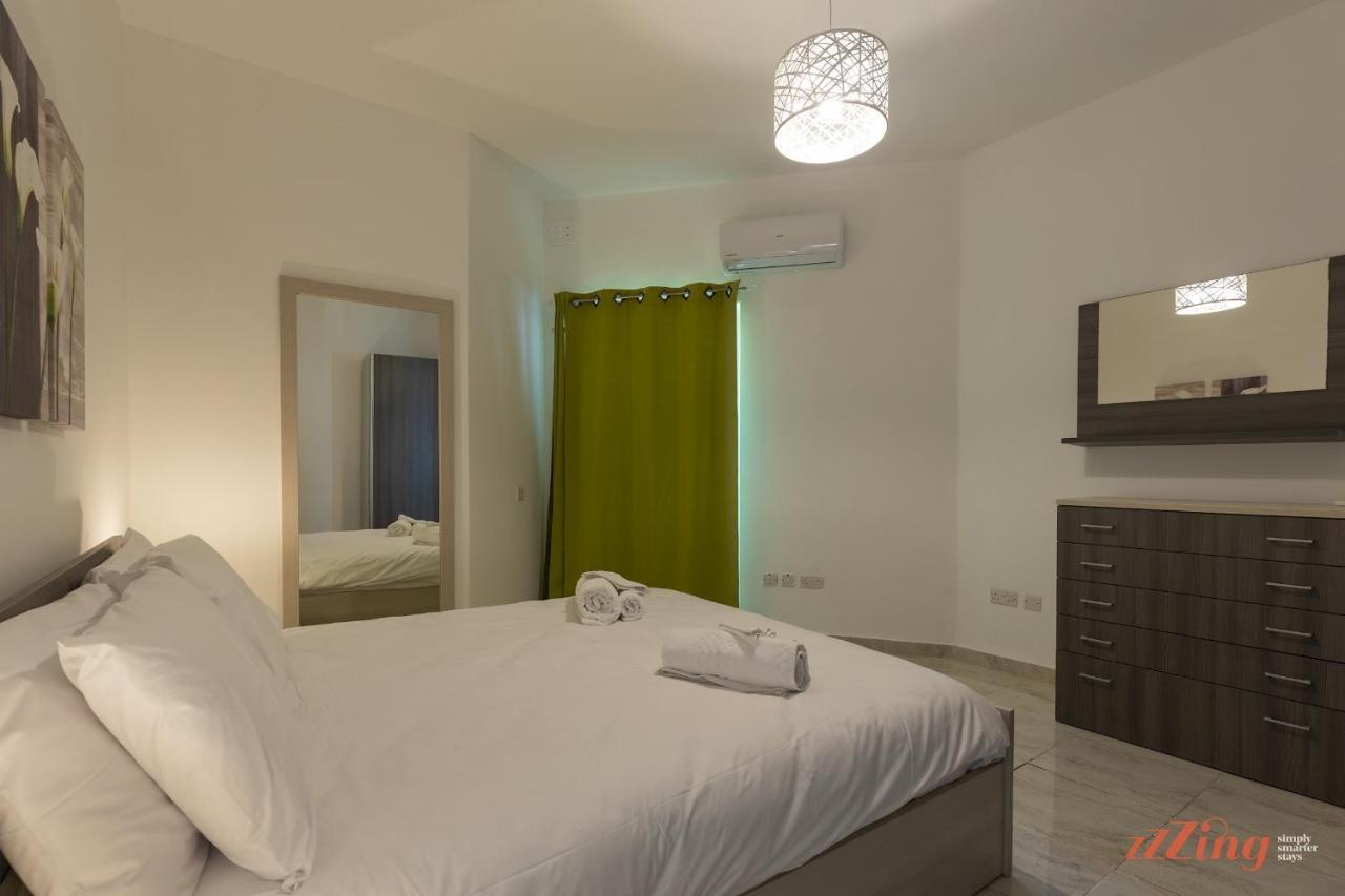 Sunny Penthouse Wterrace And Open Views Apartment St. Paul's Bay Luaran gambar